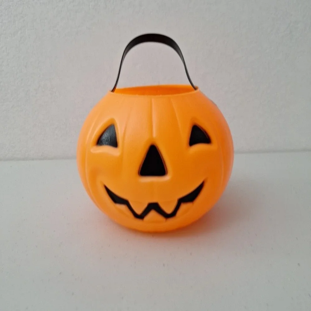 Vintage Halloween Blow Mold Pumpkin Candy Pail Bucket Carolina Enterprises 80s